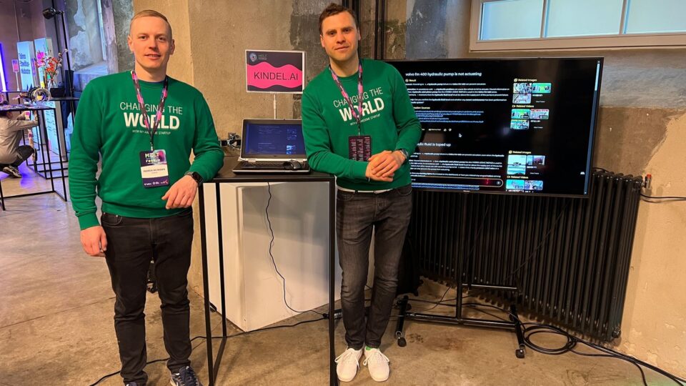KindelAI asutajad Indrek Reimann ja Andrei Aksjonov toovad tehisaru auto kapoti alla – eesmärgiga muuta diagnostika ennetavaks ja juhile nähtavaks. Foto: Erakogu