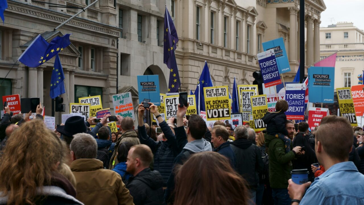 Brexiti-vastane meeleavaldus Londonis, märts 2019. Foto: Sandro Cenni/Unsplash.