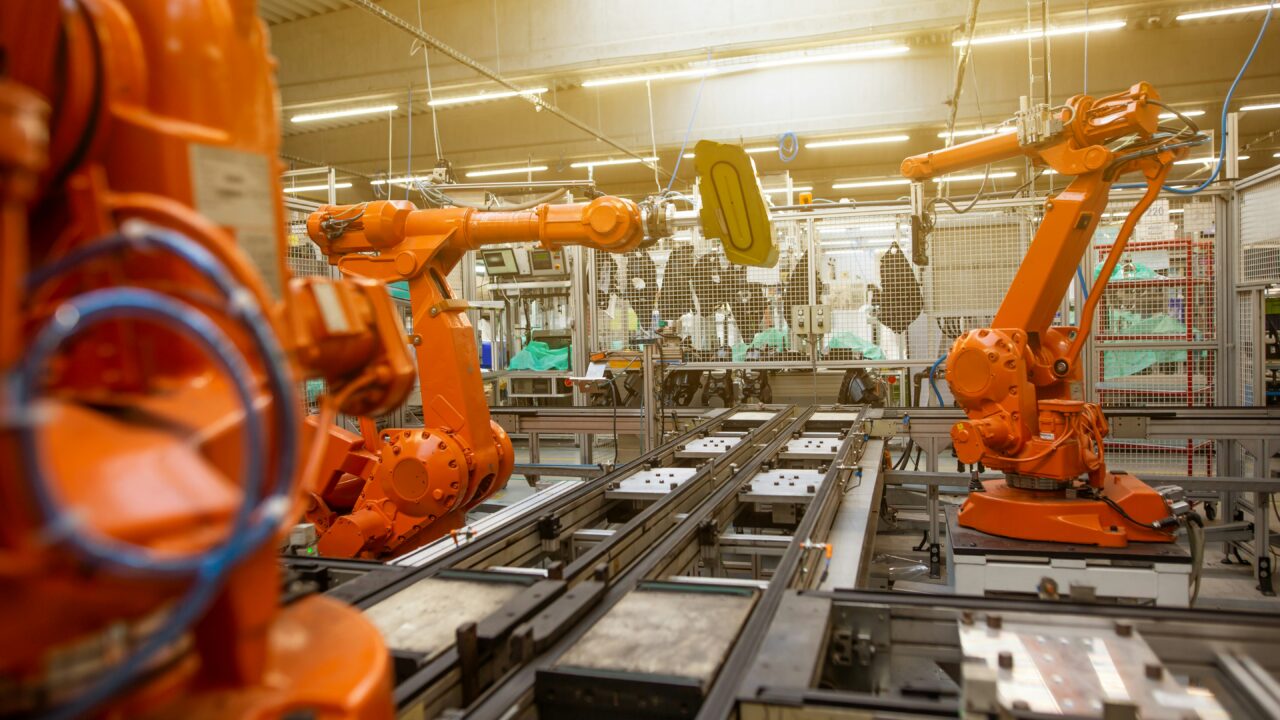 Harani sõnul on andmed targa tööstuse uus kuld – robotid ei ole enam pelgalt masinad, vaid andmepõhised tööriistad, mis optimeerivad tootmist, suurendavad efektiivsust ja loovad konkurentsieelise. Foto: Unsplash