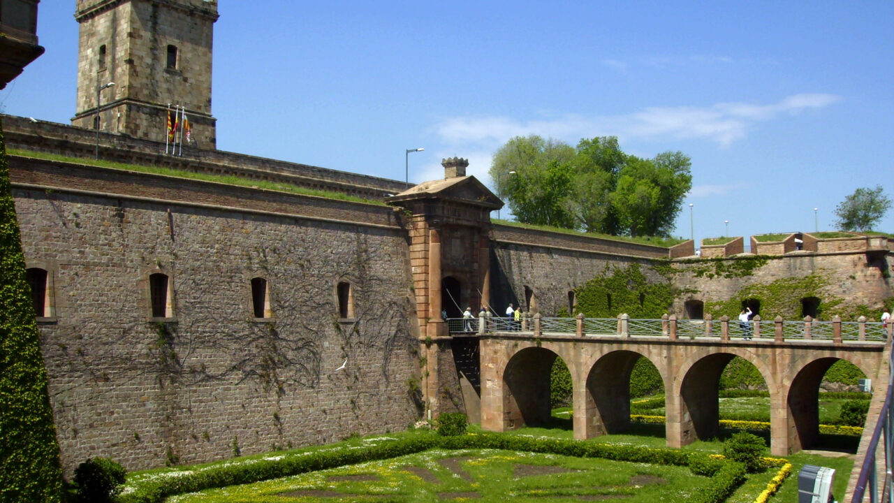 Montjuic'i kindlus Barcelonas. Foto: Puigalder, Wikipedia, vabakasutus.
