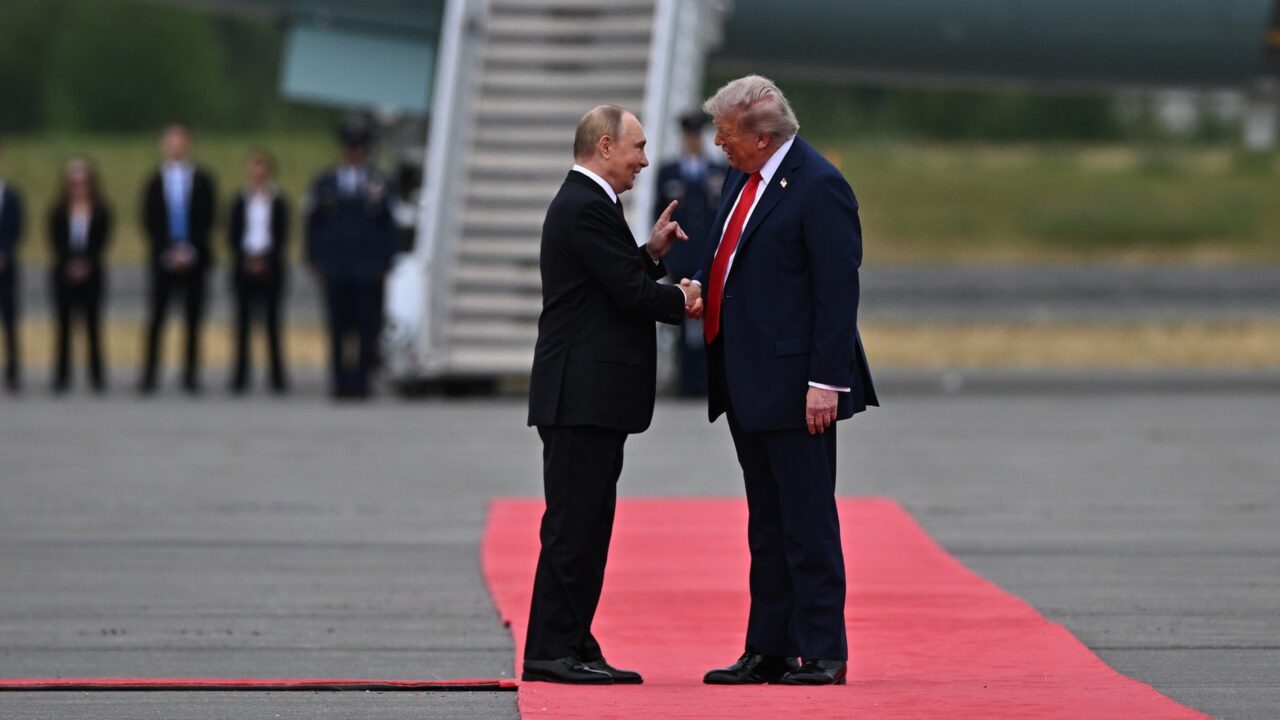 Donald Trump ja Vladimir Putin kohtusid 15. augustil Alaska Anchorage’i sõjaväebaasis, kuid kolm tundi kestnud läbirääkimised ei toonud Ukrainas rahu. Foto: CC BY 4.0 litsents