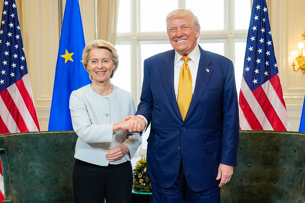European Commission President Ursula von der Leyen meeting US President Donald Trump on 27 July 2025 to discuss trade relations between the two economic powers. Photo: Fred Guerdin / European Commission