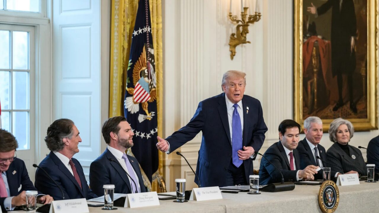 8. jaanuaril toimunud kohtumisel USA naftatööstuse juhtidega ütles Trump: „Me võtame Gröönimaal midagi ette, meeldigu see neile või mitte. Kui me ei saa valida lihtsamat teed (nt ostu-müügitehingut), siis valime raskema tee (ehk sõjalise jõu).” Foto: Valge Maja