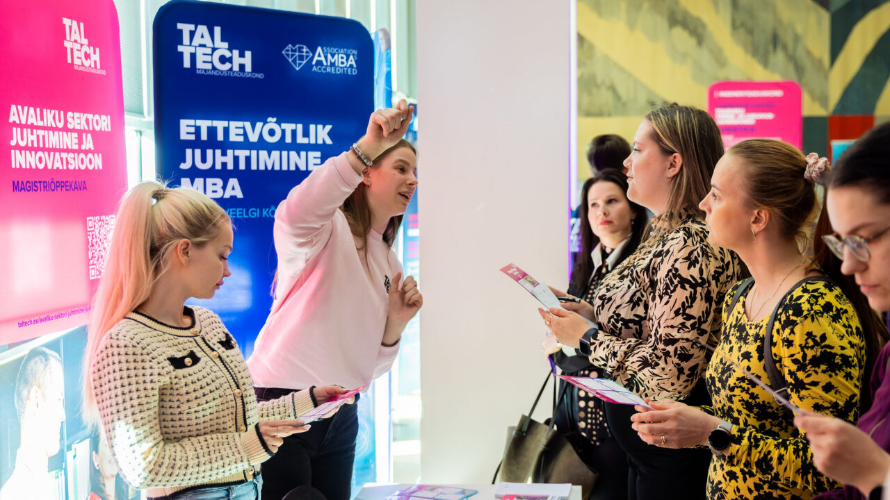 Seminaril jäi kõlama mõte, mille kohaselt ei pea magistriõppes jätkama valitud rajal, samahästi võib kasutada võimalust oma senine kogemus uude suunda pöörata. Foto: Jürgen Randma
