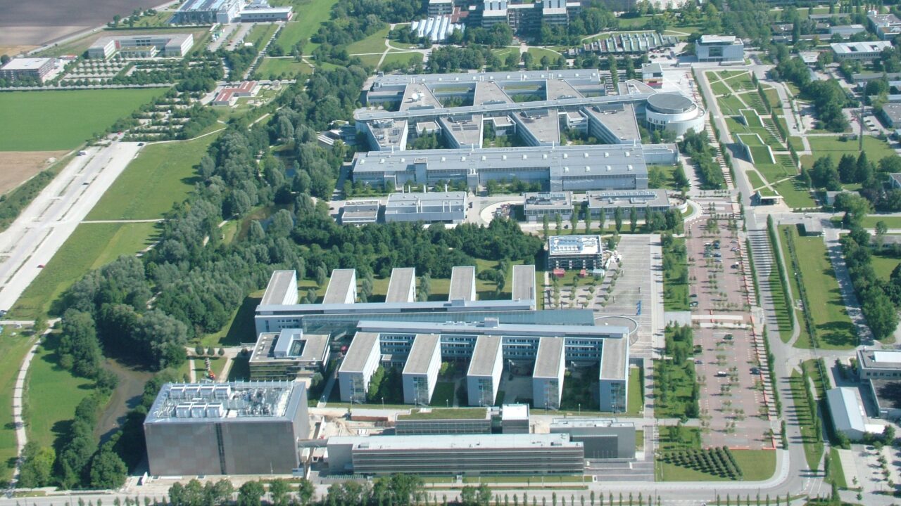 Müncheni Tehnikaülikooli Garchingi teaduslinnak. Wolfgang Herrmanni juhtimisel kujunes TUM rahvusvaheliselt tunnustatud teadusülikooliks. Foto: Graf-flugplatz / Wikimedia Commons, CC BY-SA 3.0
