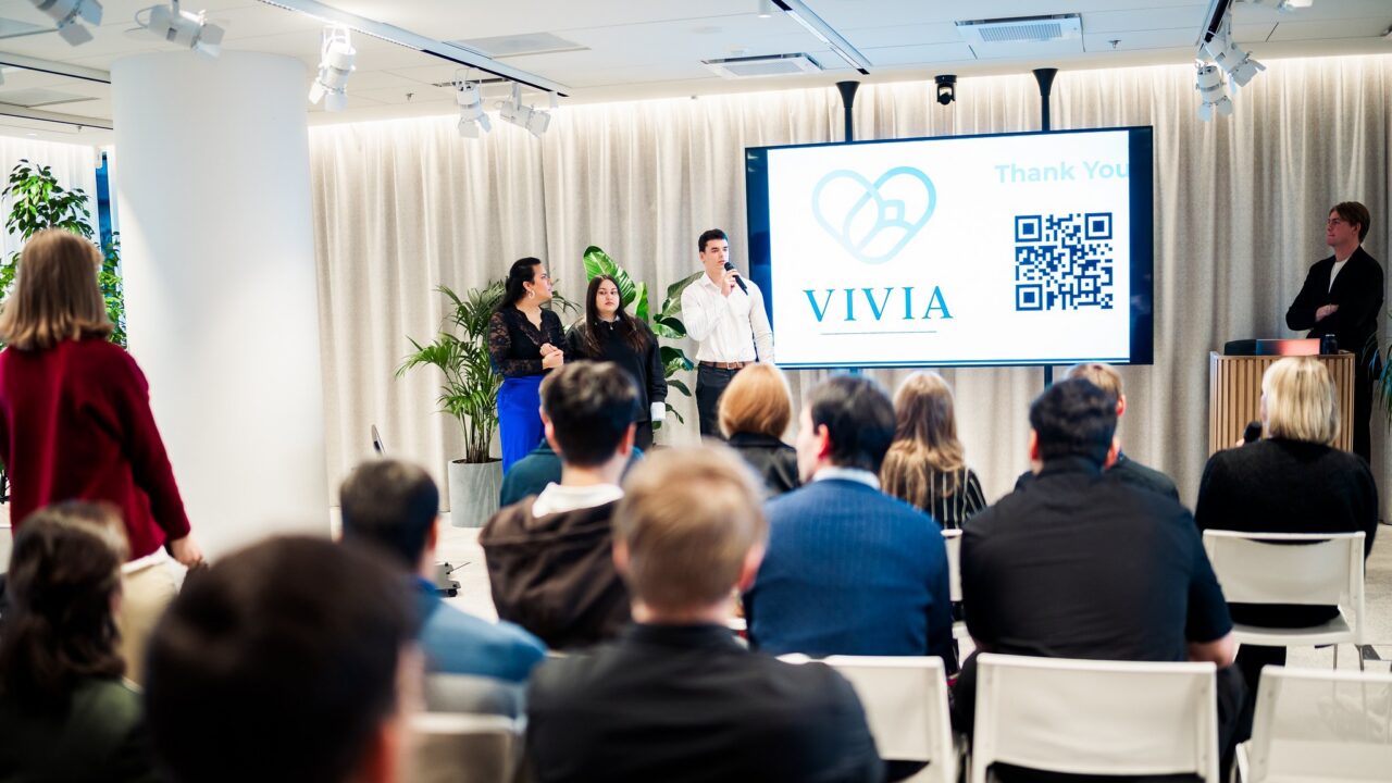 The Vivia team presenting its solution in the IGNITER entrepreneurship programme. Photo: Henri-Kristian Kirsip